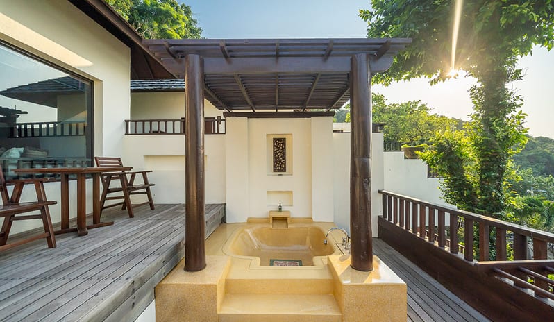 Le Vimarn - Premier Ocean Hillside Outdoor Jacuzzi